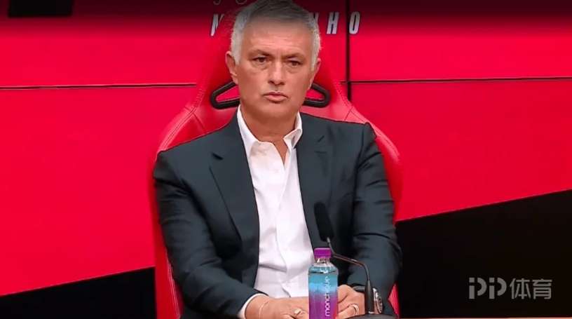 圖片報,拜仁欲轉會,戴維斯,万博manbetx体育平台,万博体育官网,万博体育app下载,ManBetX,SPORTS