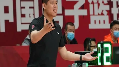 “利雅得斯诺克赛圆满落幕，艾伦5-1反超夺冠 央视体育报道”